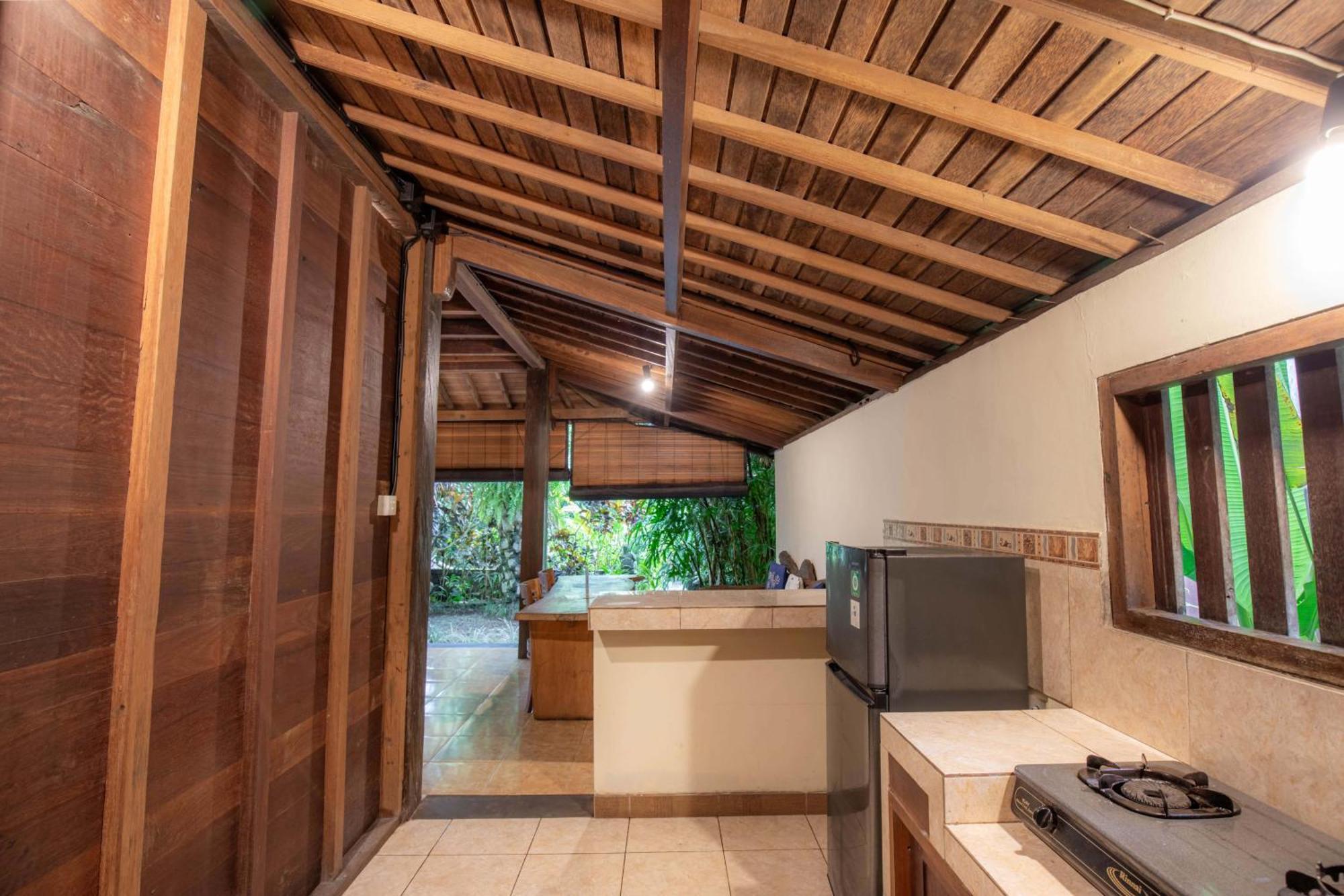 Sari Bamboo Villas Убуд Стая снимка